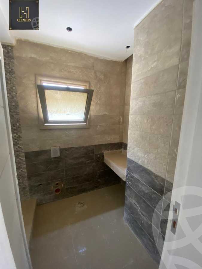 https://aqarmap.com.eg/en/listing/6407206-for-sale-cairo-new-cairo-compounds-moon-valley-2