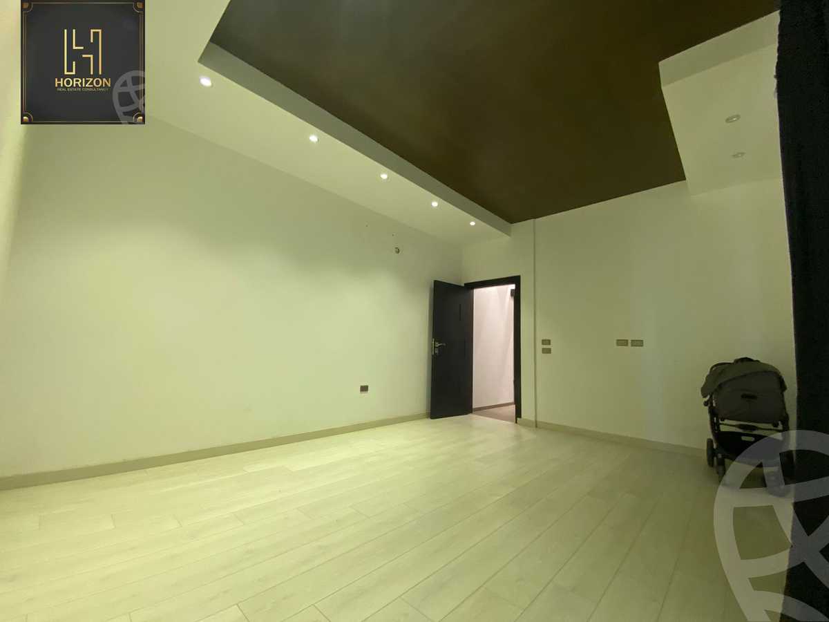 https://aqarmap.com.eg/en/listing/6417975-for-rent-cairo-new-cairo-compounds-galleria-moon-valley