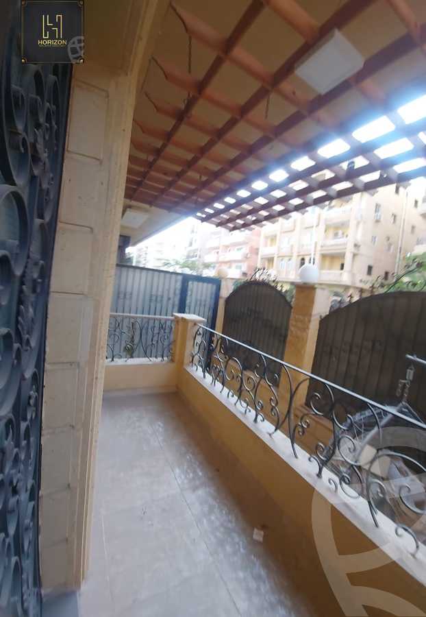 https://aqarmap.com.eg/en/listing/6495940-for-sale-cairo-new-cairo-el-banafsg-el-banafsag-omarat-al-gabri-st