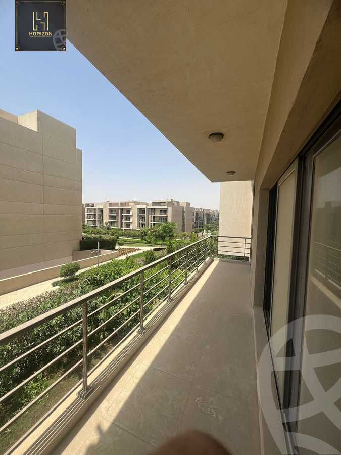 https://aqarmap.com.eg/en/listing/6506457-for-sale-cairo-new-cairo-compounds-fifth-square