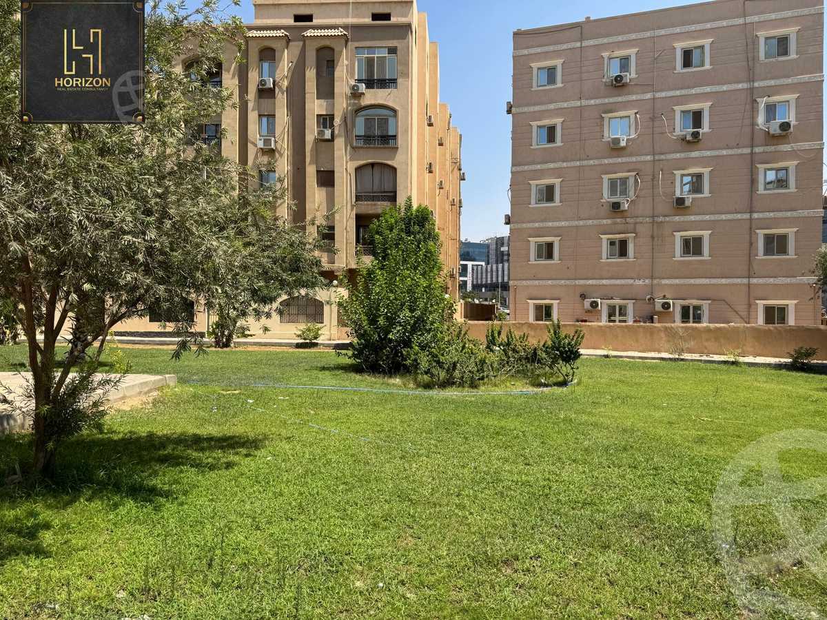 https://aqarmap.com.eg/en/listing/6510432-for-sale-cairo-new-cairo-el-banafsg-el-banafsag-omarat-al-gabri-st