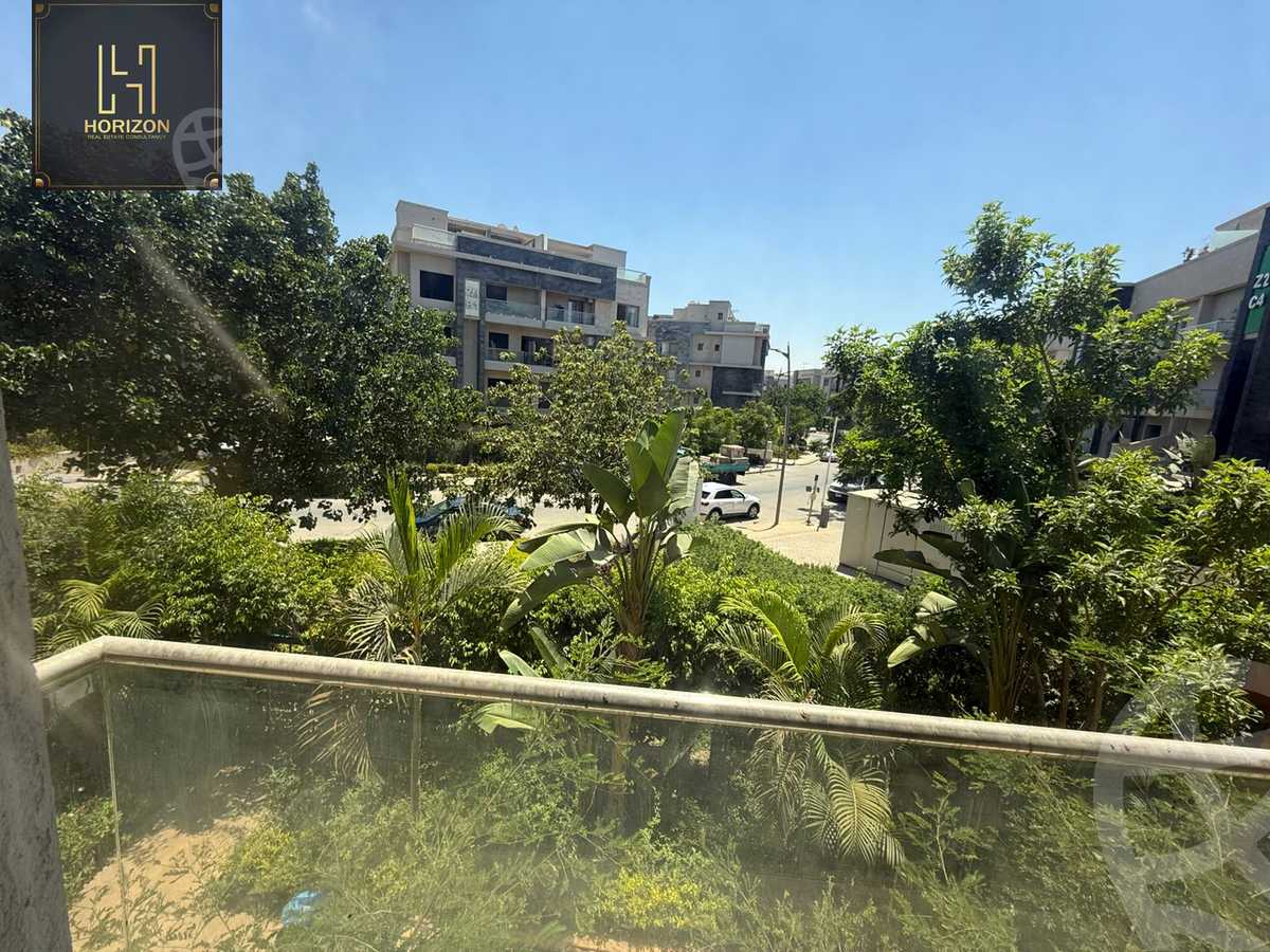 https://aqarmap.com.eg/en/listing/6517755-for-rent-cairo-new-cairo-compounds-galleria-moon-valley