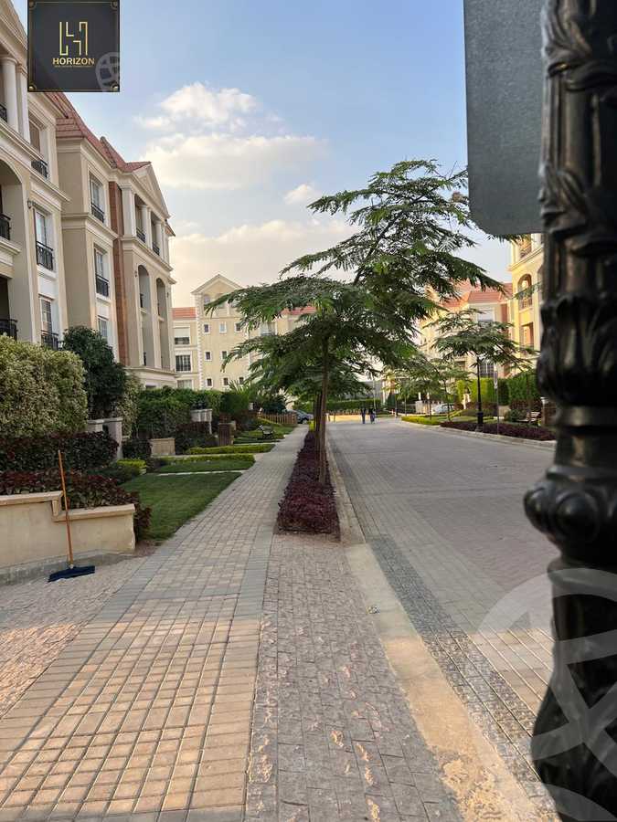 https://aqarmap.com.eg/ar/listing/6519966-for-sale-cairo-new-cairo-compounds-cairo-new-cairo-compounds-regents-park