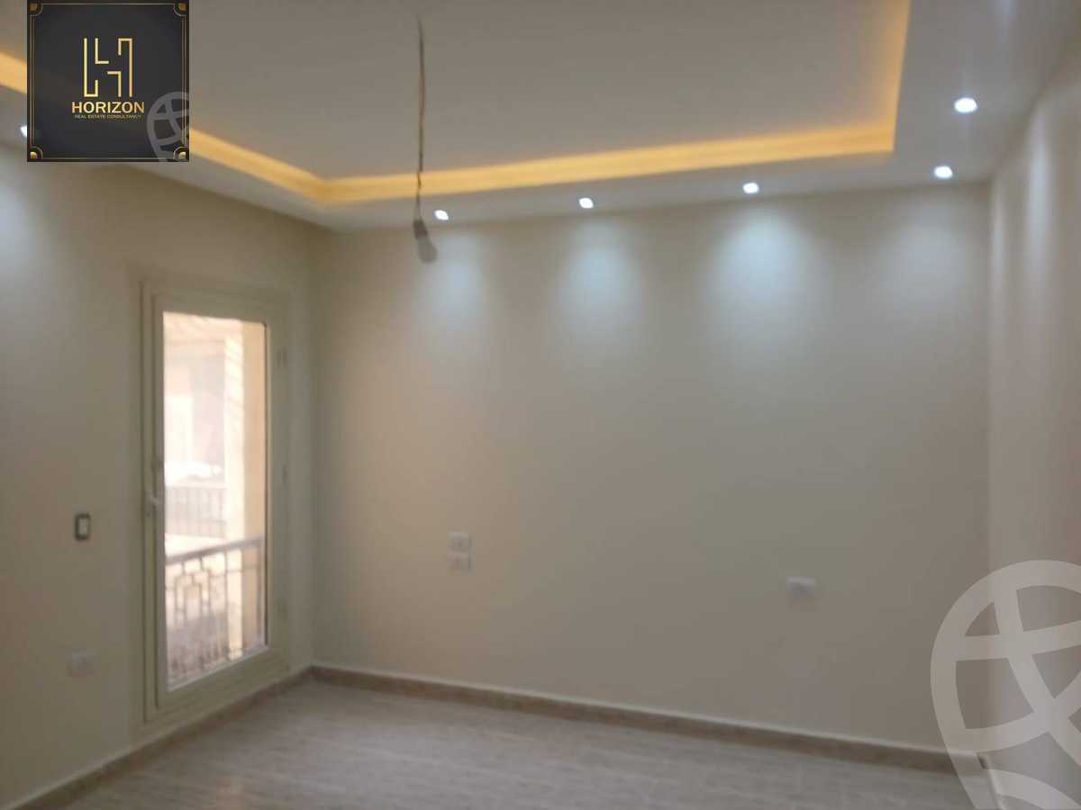 https://aqarmap.com.eg/ar/listing/6522244-for-rent-cairo-new-cairo-compounds-stwn-ryzydns-by-ar-y-llttwyr