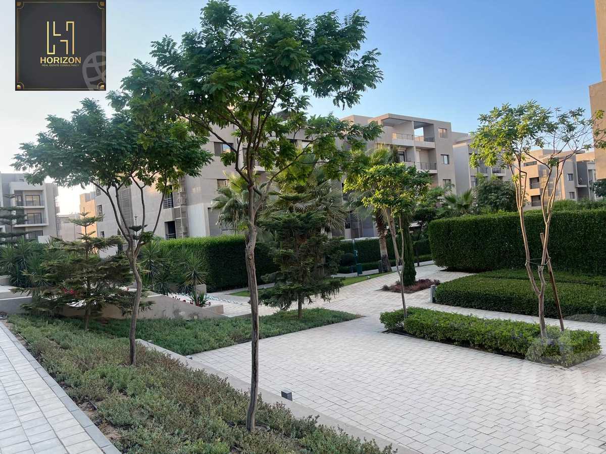 https://aqarmap.com.eg/ar/listing/6532977-for-rent-cairo-new-cairo-compounds-fifth-square
