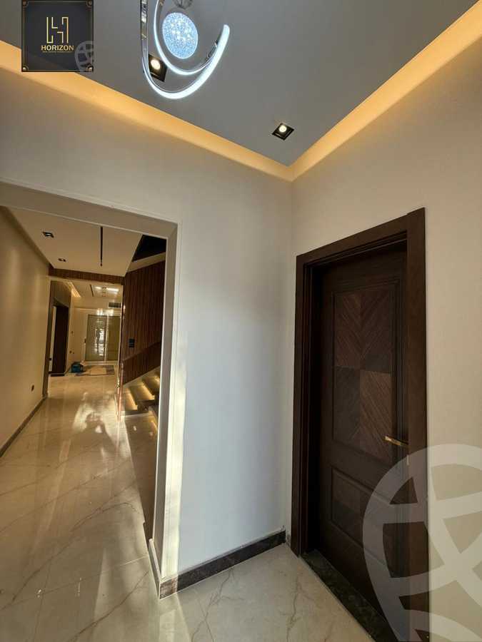 https://aqarmap.com.eg/ar/listing/6537526-for-rent-cairo-new-cairo-compounds-hyde-park-centre-ville-hyde-park