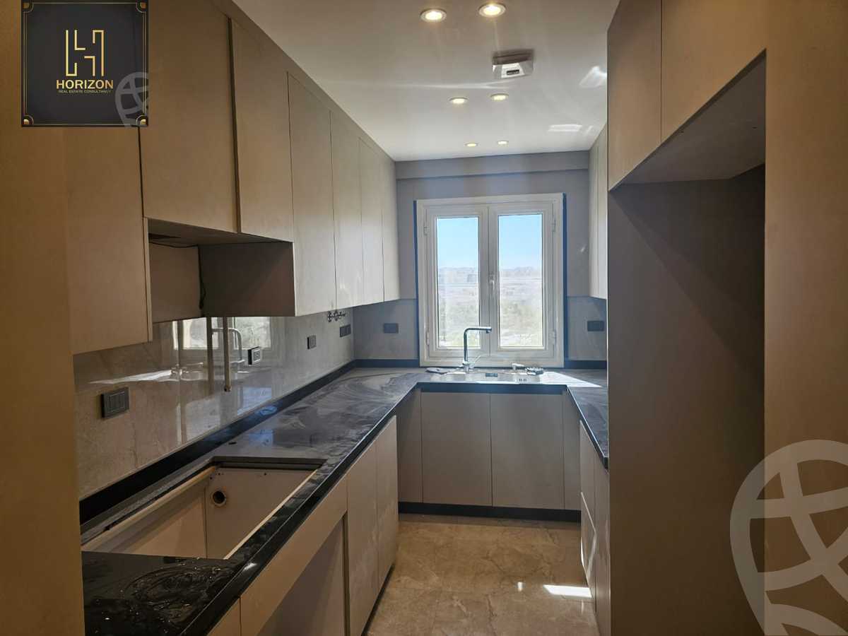 https://aqarmap.com.eg/ar/listing/6558153-for-rent-cairo-new-cairo-compounds-mountain-view-hyde-park