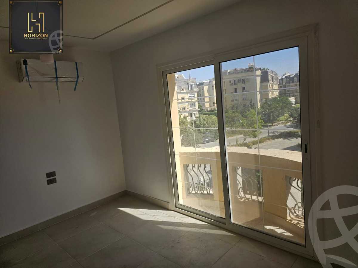 https://aqarmap.com.eg/ar/listing/6558153-for-rent-cairo-new-cairo-compounds-mountain-view-hyde-park