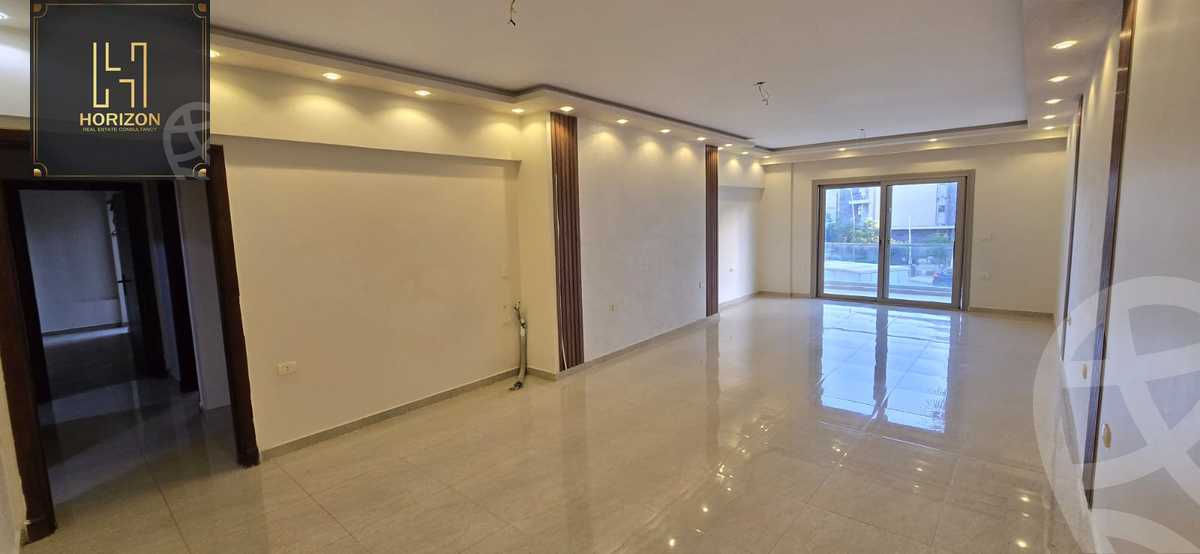 https://aqarmap.com.eg/ar/listing/6558326-for-rent-cairo-new-cairo-compounds-galleria-moon-valley