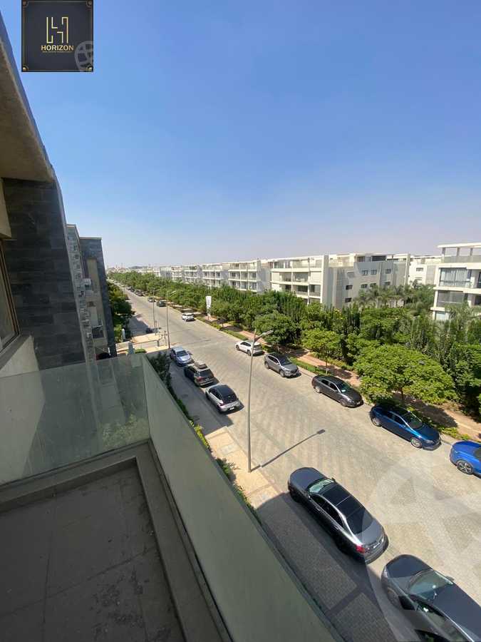 https://aqarmap.com.eg/ar/listing/6559909-for-sale-cairo-new-cairo-compounds-galleria-moon-valley