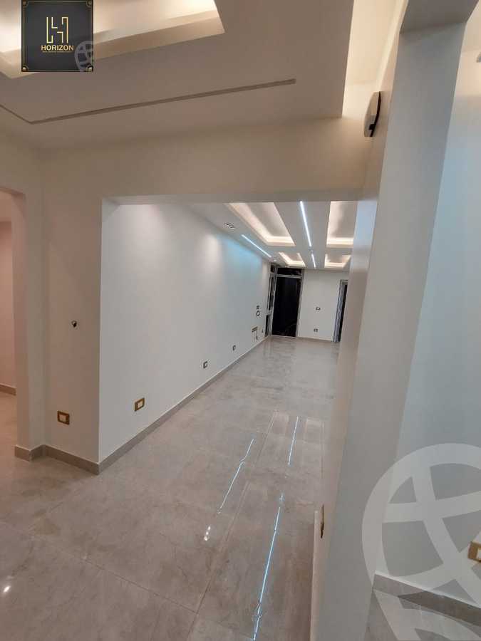 https://aqarmap.com.eg/en/listing/6557930-for-sale-cairo-new-cairo-compounds-hyde-park-hpr-hyde-park