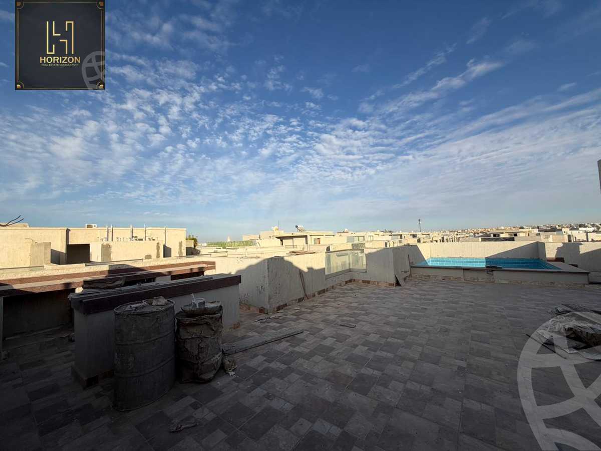 https://aqarmap.com.eg/en/listing/6574363-for-rent-cairo-new-cairo-compounds-galleria-moon-valley