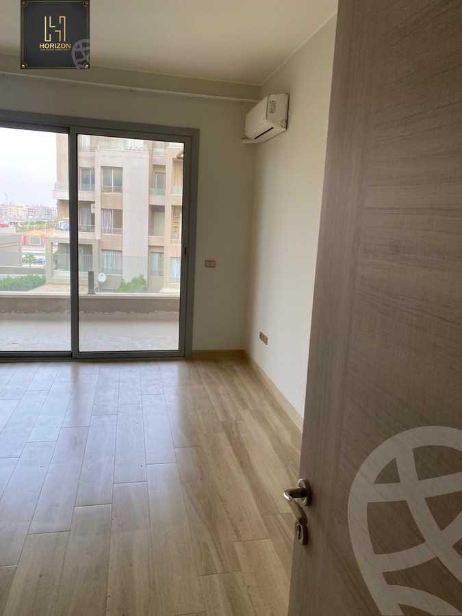 https://aqarmap.com.eg/en/listing/6574747-for-rent-cairo-new-cairo-compounds-village-garden-kattameya