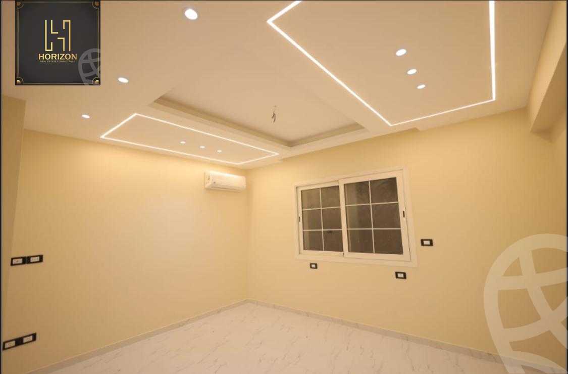 https://aqarmap.com.eg/ar/listing/6584165-for-rent-cairo-new-cairo-compounds-hyde-park-cluster-4-hyde-park