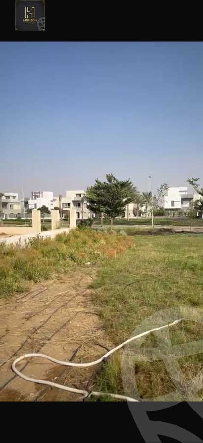 https://aqarmap.com.eg/ar/listing/6587770-for-sale-cairo-new-cairo-compounds-hyde-park-park-corner-hyde-park