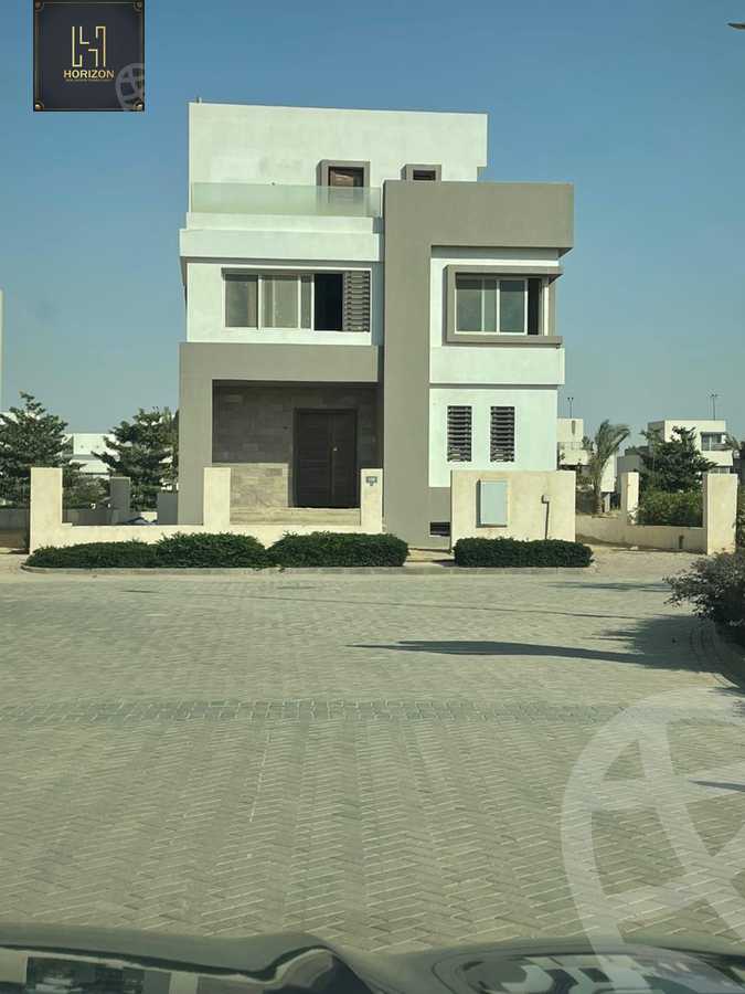 https://aqarmap.com.eg/ar/listing/6587770-for-sale-cairo-new-cairo-compounds-hyde-park-park-corner-hyde-park