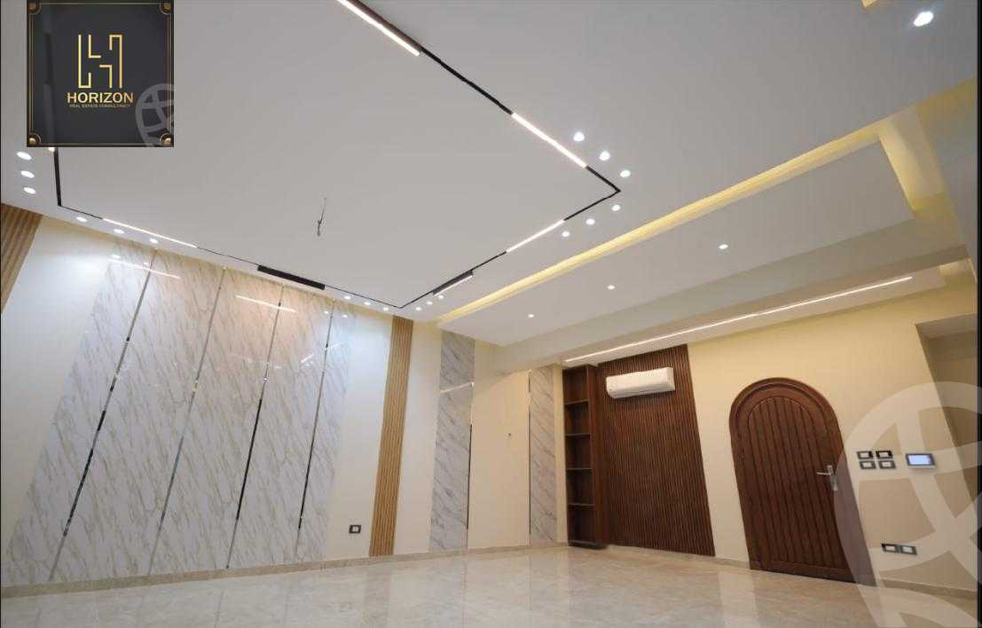 https://aqarmap.com.eg/ar/listing/6588604-for-rent-cairo-new-cairo-compounds-hyde-park-cluster-4-hyde-park