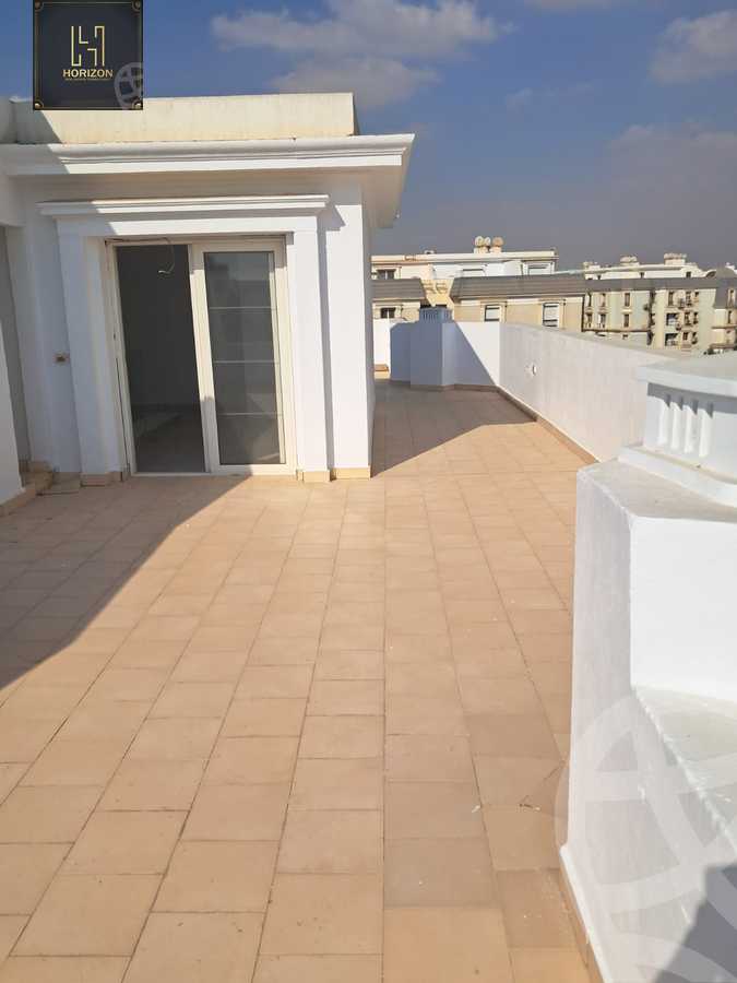 https://aqarmap.com.eg/en/listing/6597556-for-rent-cairo-new-cairo-compounds-mountain-view-hyde-park