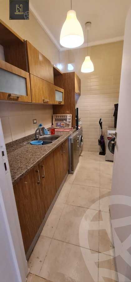 https://aqarmap.com.eg/ar/listing/6598189-for-rent-cairo-new-cairo-compounds-kmbwnd-dh-fyldj-blm-hylz