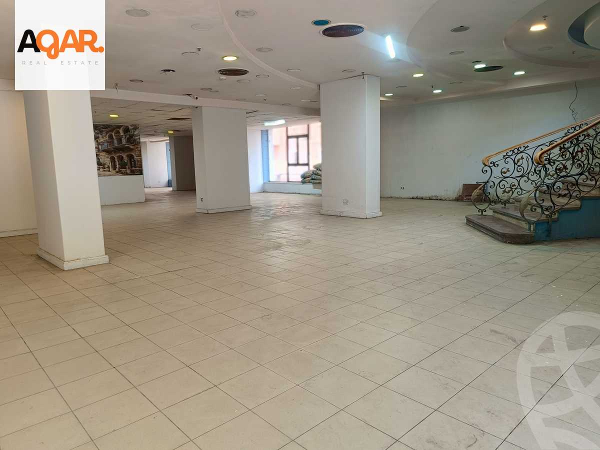 https://aqarmap.com.eg/en/listing/5892891-for-sale-cairo-shoubra-corniche-el-nile-st