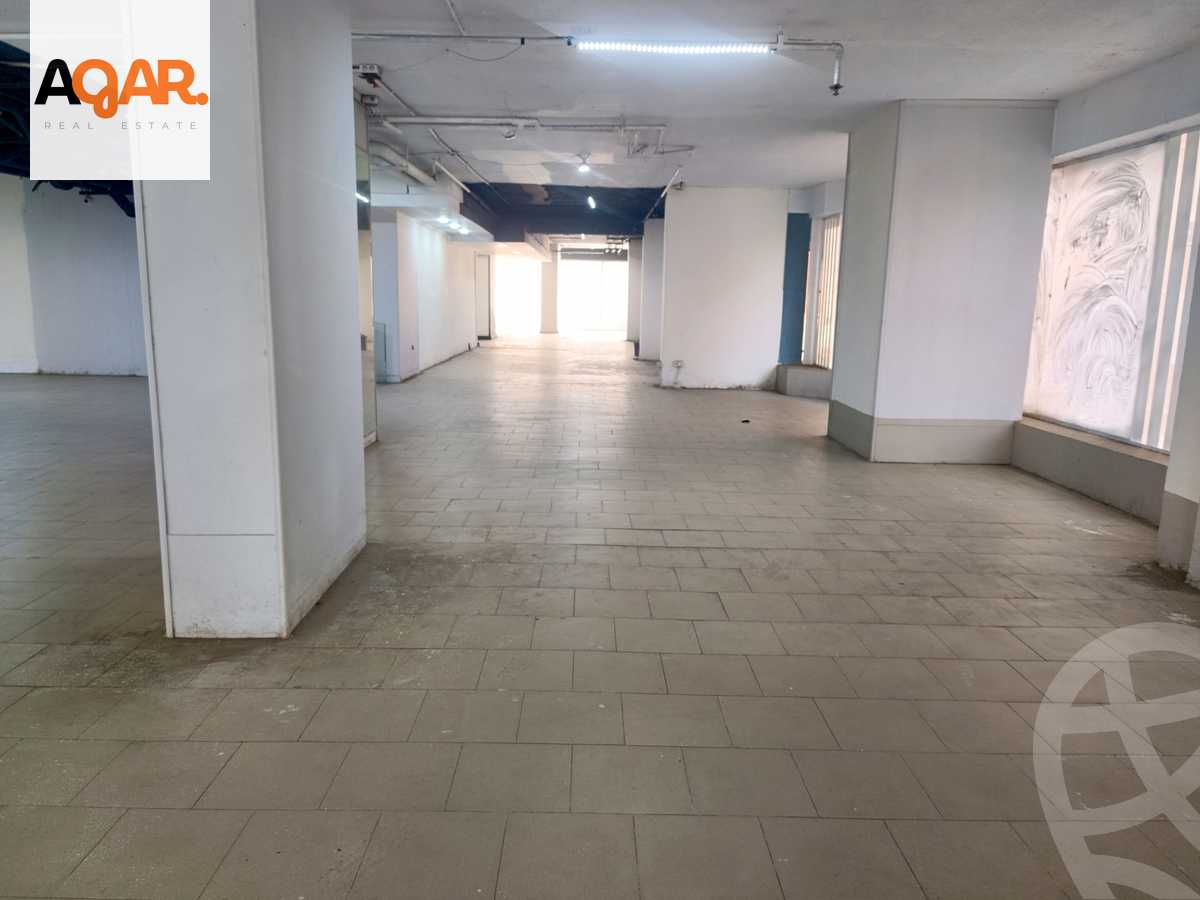 https://aqarmap.com.eg/en/listing/5892891-for-sale-cairo-shoubra-corniche-el-nile-st