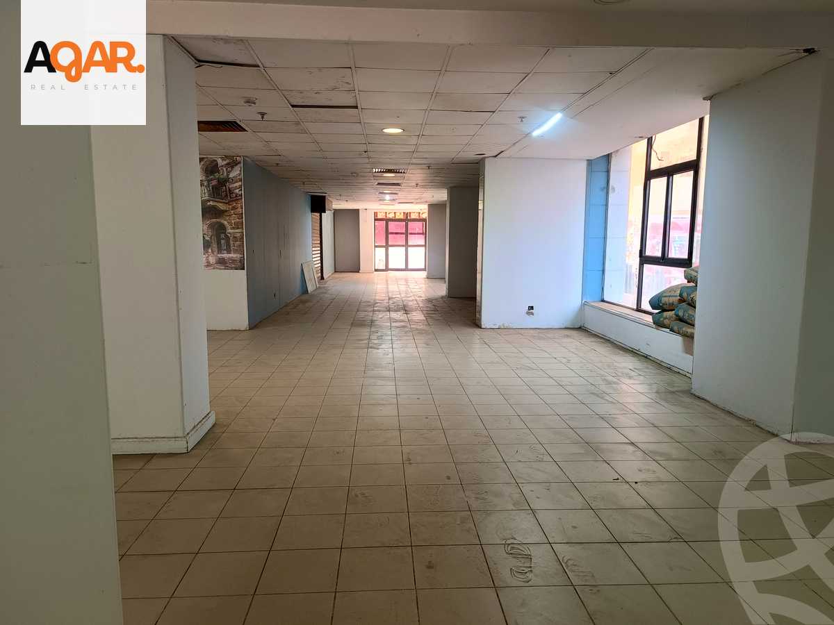 https://aqarmap.com.eg/en/listing/5892891-for-sale-cairo-shoubra-corniche-el-nile-st