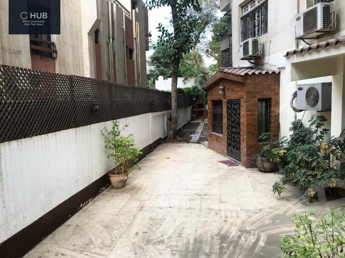 https://aqarmap.com.eg/en/listing/6093035-for-rent-cairo-el-maadi-sarayat-el-maadi-street-18