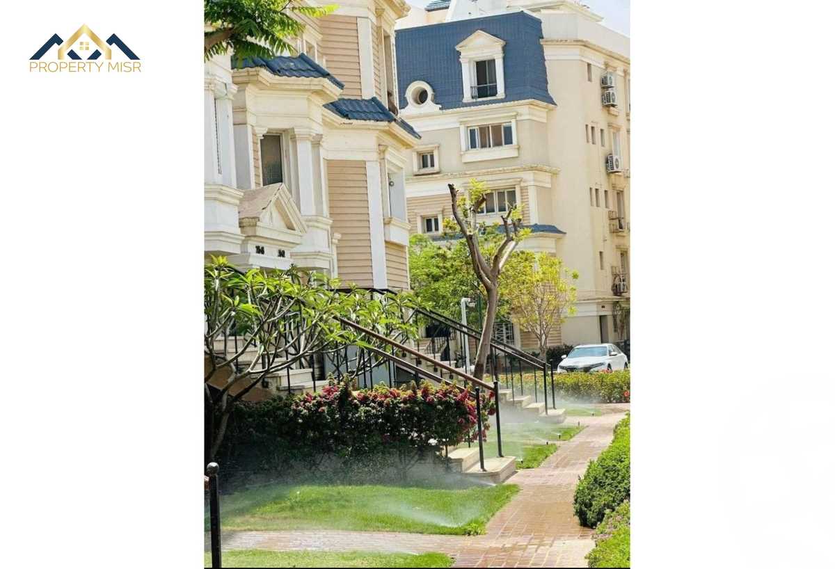 https://aqarmap.com.eg/ar/listing/6550974-for-sale-cairo-new-cairo-compounds-mountain-view-hyde-park