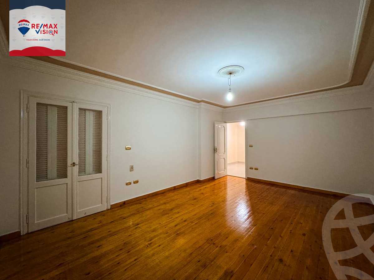 https://aqarmap.com.eg/ar/listing/6470656-for-sale-alexandria-glim-shr-bw-qyr-tryq-lhry