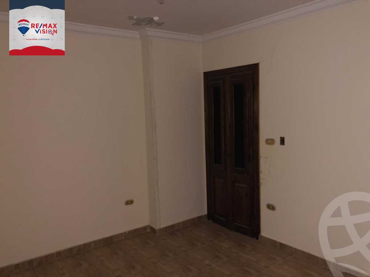 https://aqarmap.com.eg/ar/listing/6569419-for-rent-alexandria-camp-cesar-port-said-street