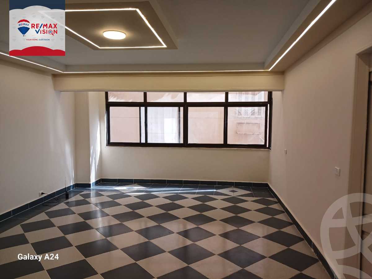 https://aqarmap.com.eg/ar/listing/6590524-for-sale-alexandria-smouha-victor-amanoiel-square