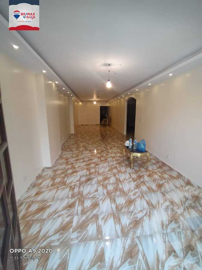 https://aqarmap.com.eg/ar/listing/6617844-for-sale-alexandria-moharram-bey-bwlynw