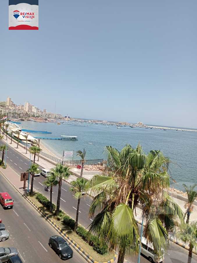 https://aqarmap.com.eg/ar/listing/6624440-for-rent-alexandria-mansheya-al-gonday-al-maghool-sq