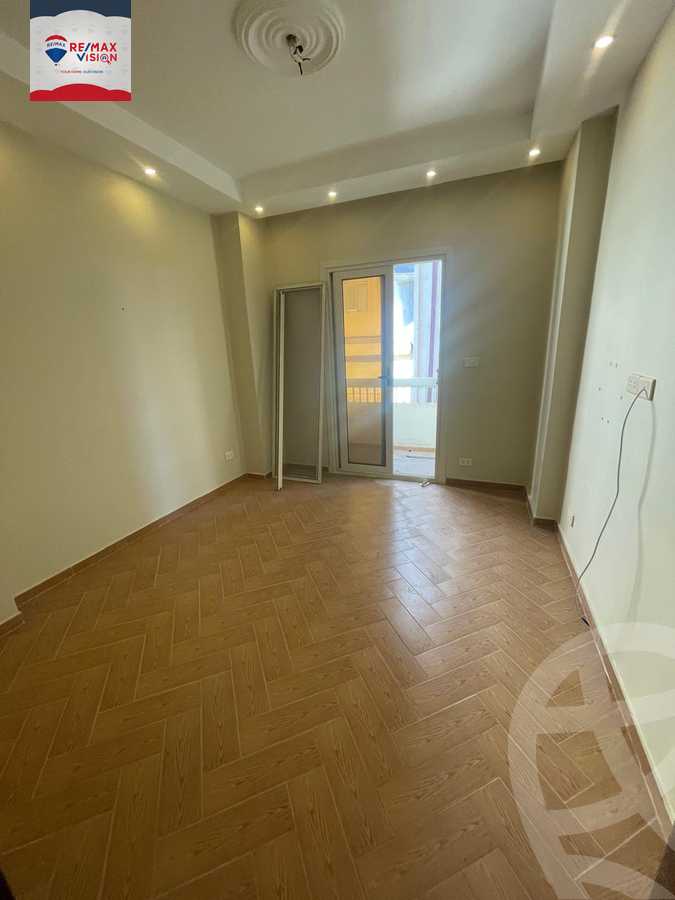 https://aqarmap.com.eg/ar/listing/6638870-for-sale-alexandria-bolekly-abd-el-salam-aref-st