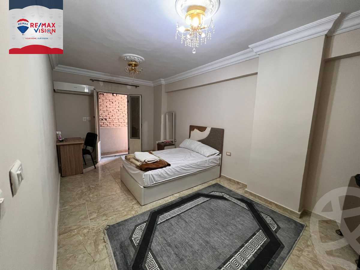 https://aqarmap.com.eg/en/listing/6639251-for-sale-alexandria-cleopatra-port-said-street